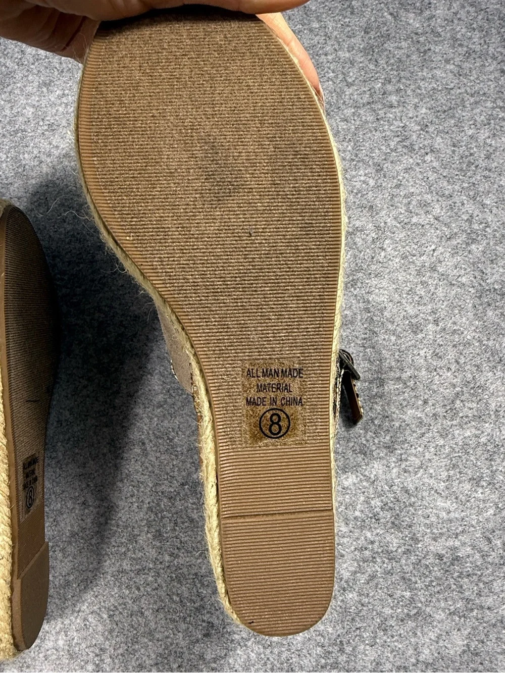 Soda Platform Wedge Sandals Taupe Faux Suede Espadrille Slingback Size 8 - Picture 4 of 5